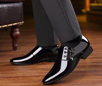 Men British trendy pointed gentlemen glitter Leather flats Shoes - Image 3