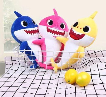 Baby Shark Singing Plush - Image 2
