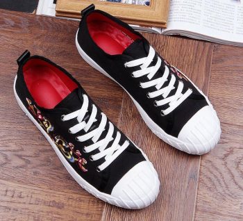 British Fashion Men Embroidered flowers canvas Causal Flats Shoes - Image 3