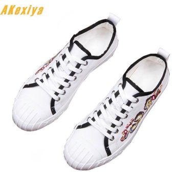 British Fashion Men Embroidered flowers canvas Causal Flats Shoes - Image 2