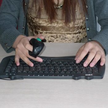 Finger Mouse With Track Ball - Image 4