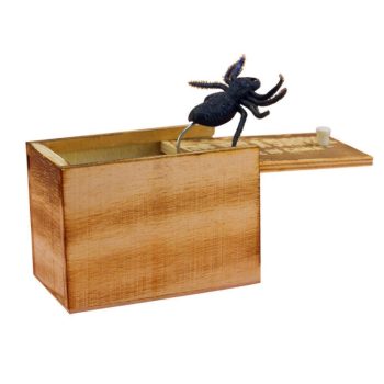 Wooden Prank Spider Scare Box - Image 2