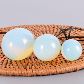 Jade Opalite Healing Massage Stone - Image 3