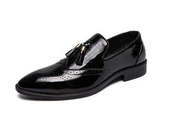 New arrival Men pointed Brogue Tassel Leather Shoes