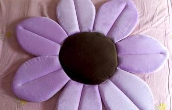 Baby Bath Cushion Blooming Lotus - Image 4
