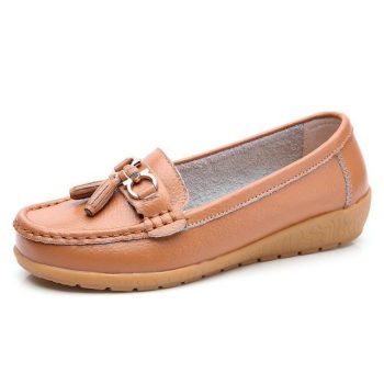 Women shoes mother shoes woman flats soft bottom genuine leather ladies ballet loafers