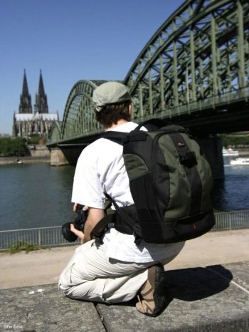 Gopro Lowepro Flipside 400 AW Digital SLR camera backpacks - Image 4