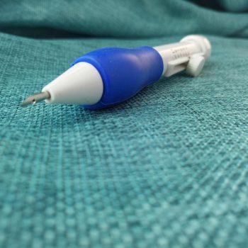 Premium Embroidery Pen - Image 3