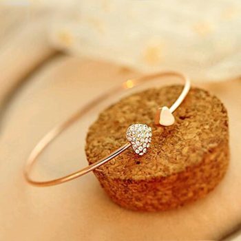 High-Quality Love Heart Bracelet - Image 6