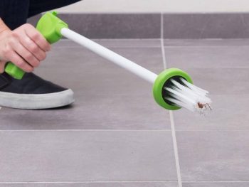 Long-Handled Critter Catcher - Image 2
