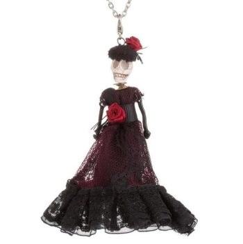 Bride and Groom Queen Halloween doll Skull Necklace - Image 11